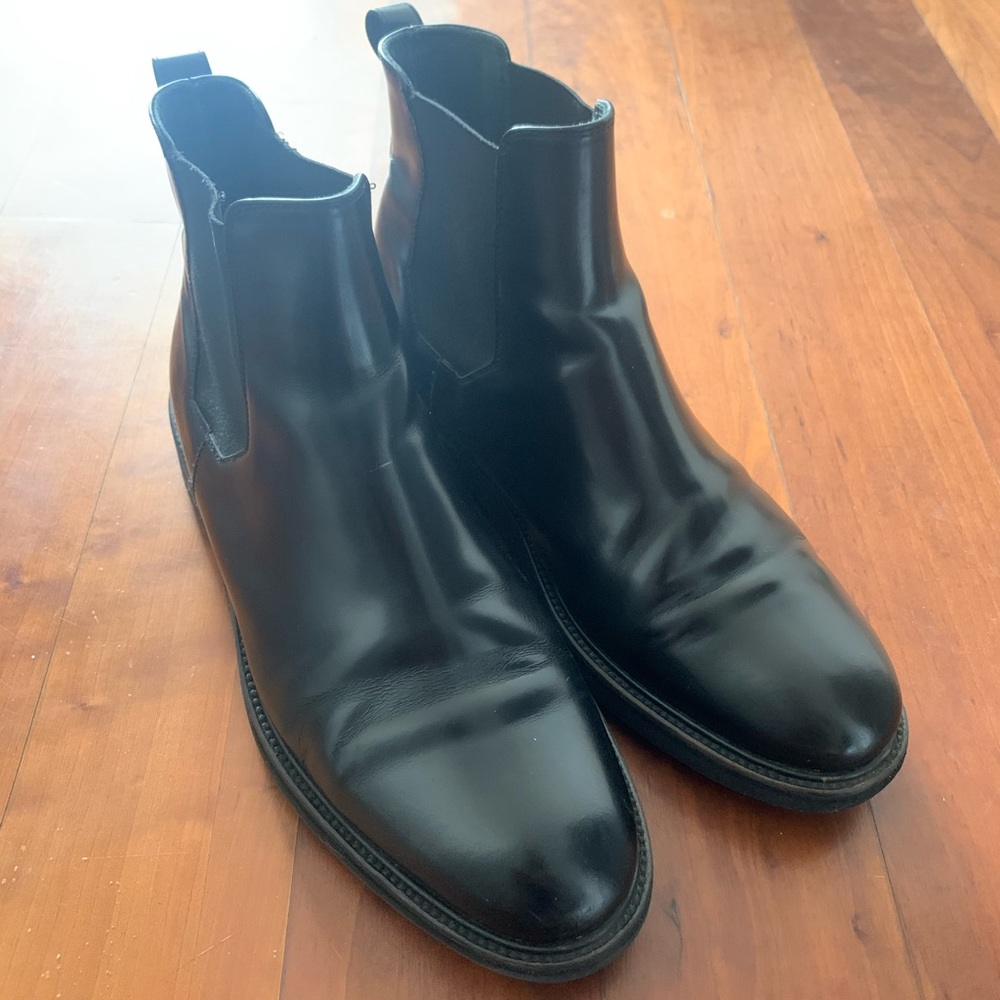 WANT Les Essentiels Chelsea Boot